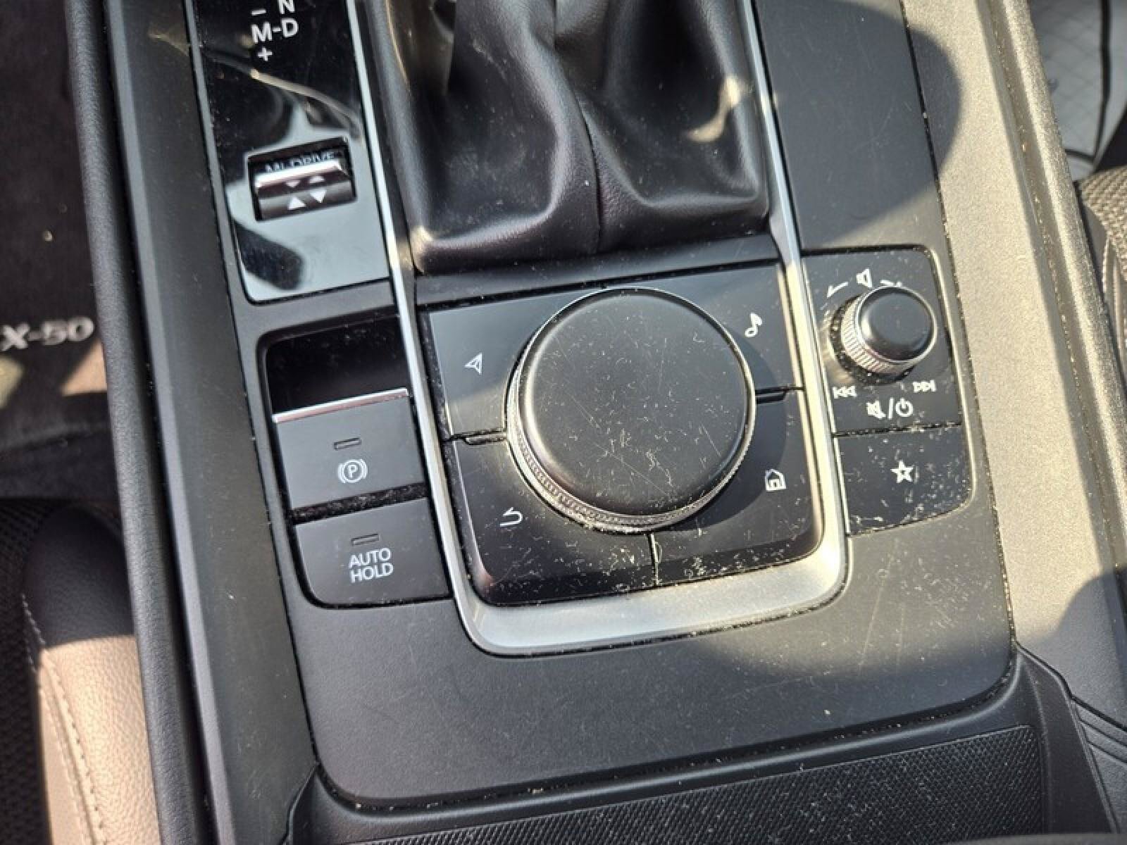 Used 2025 MAZDA CX-50 AWD 2.5 S w/ Premium Package image 17