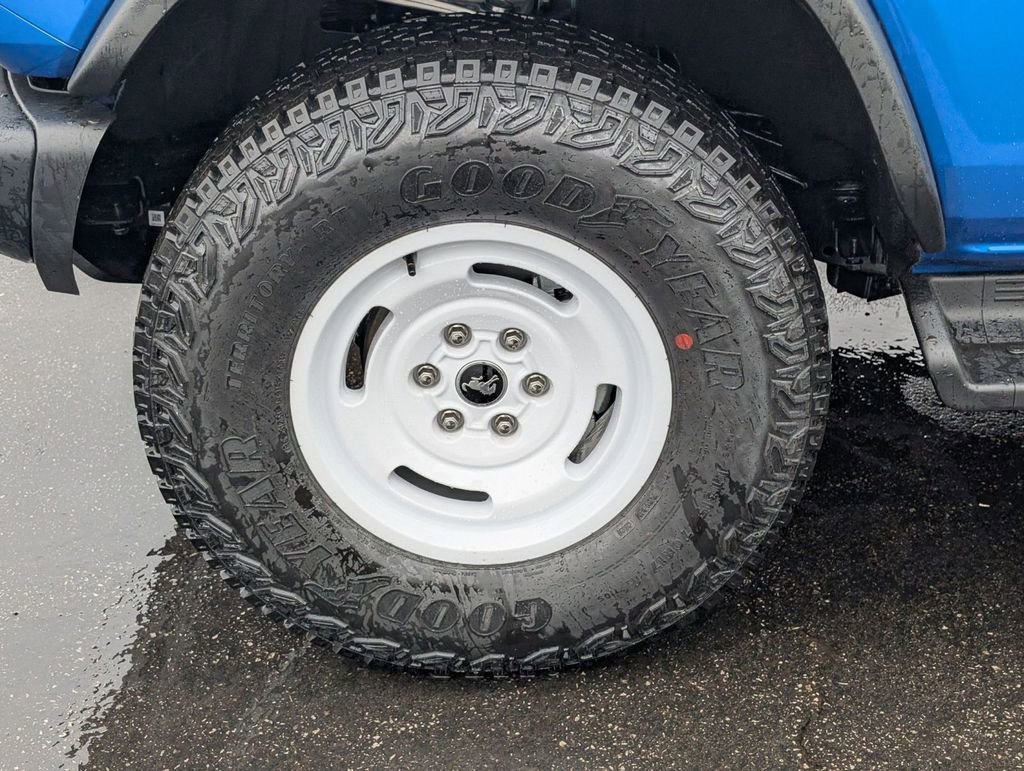 New 2026 Ford Bronco Heritage Edition image 14