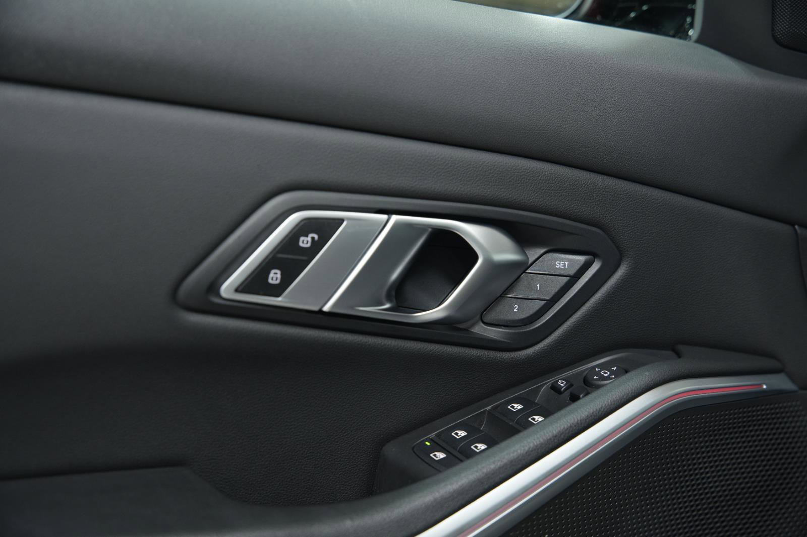 Used 2023 BMW 330e xDrive image 22