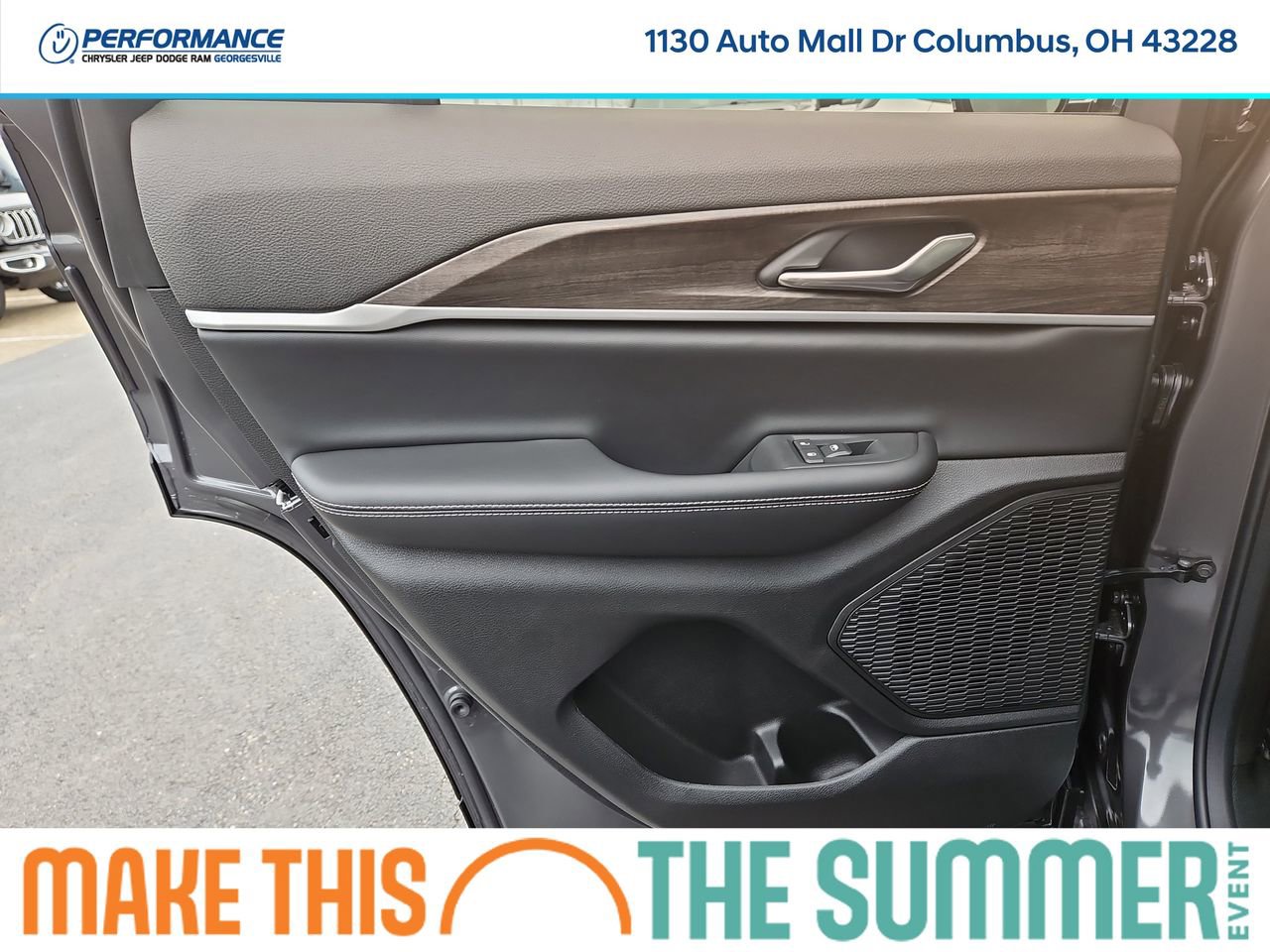 New 2026 Jeep Grand Cherokee Altitude AWD/4WD image 14