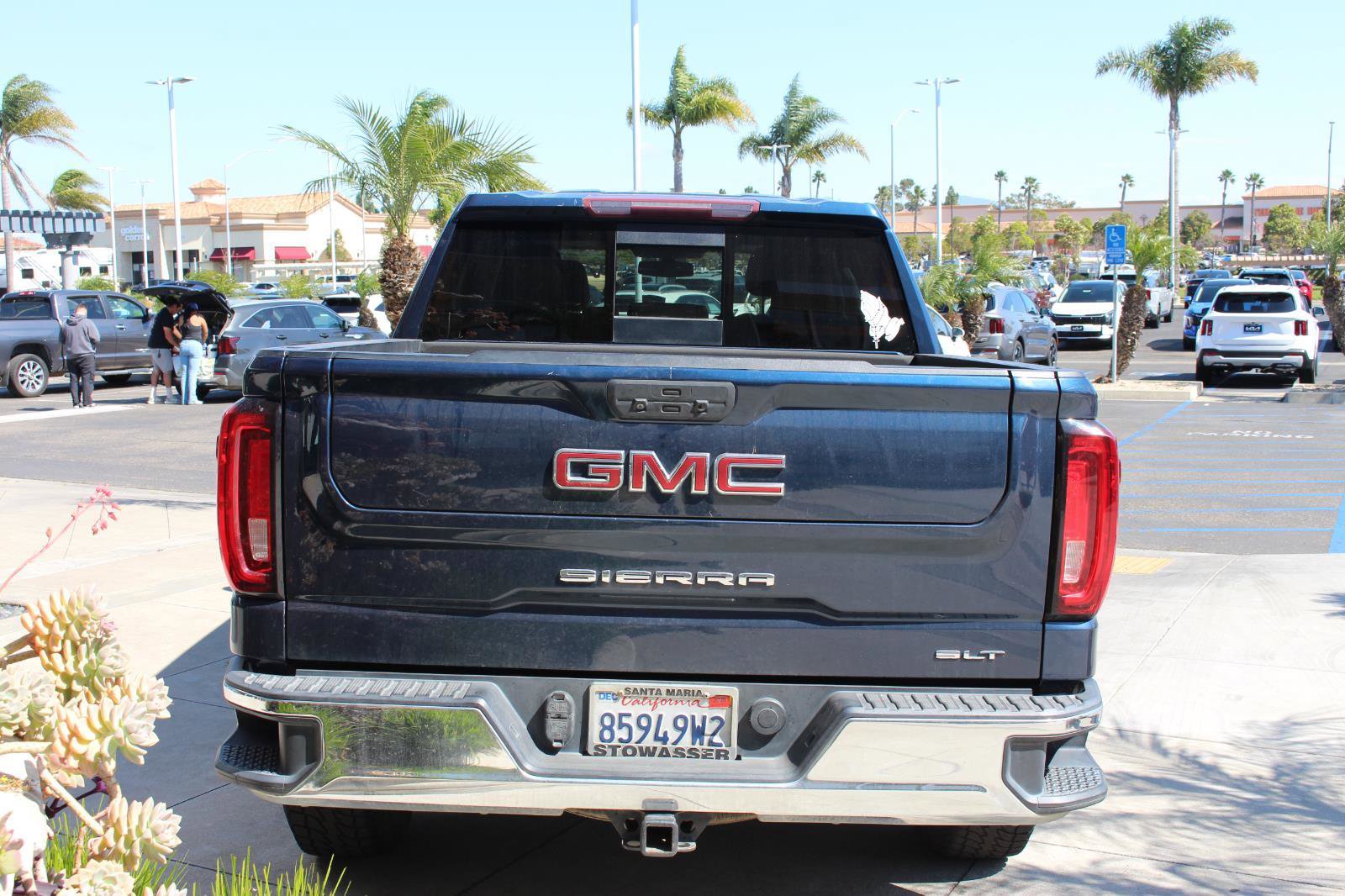 Used 2020 GMC Sierra 1500 SLT w/ SLT Convenience Package image 8