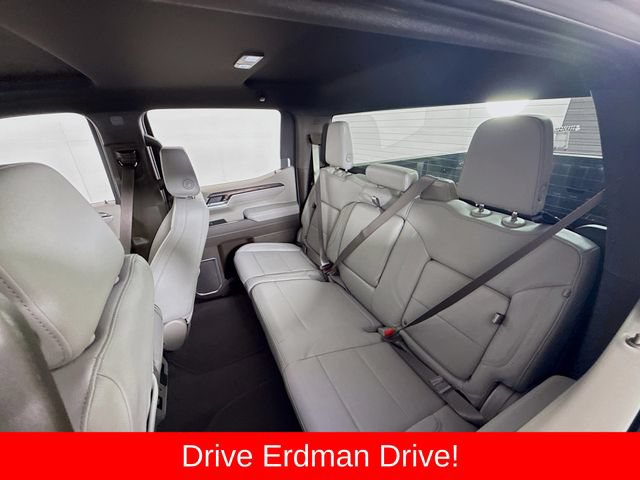 Used 2026 GMC Sierra 1500 SLT AWD/4WD image 8
