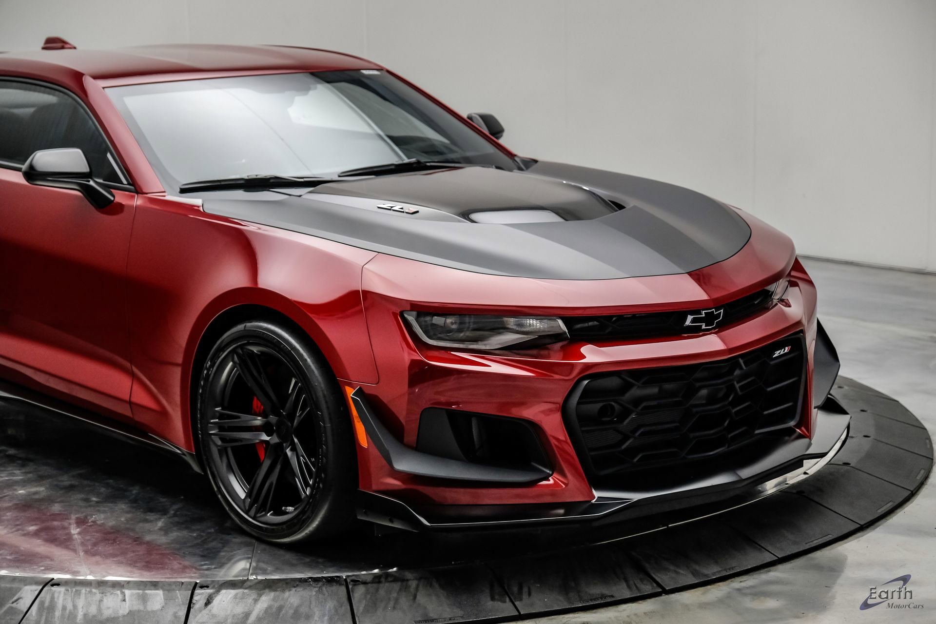 Used 2023 Chevrolet Camaro ZL1 RWD image 34