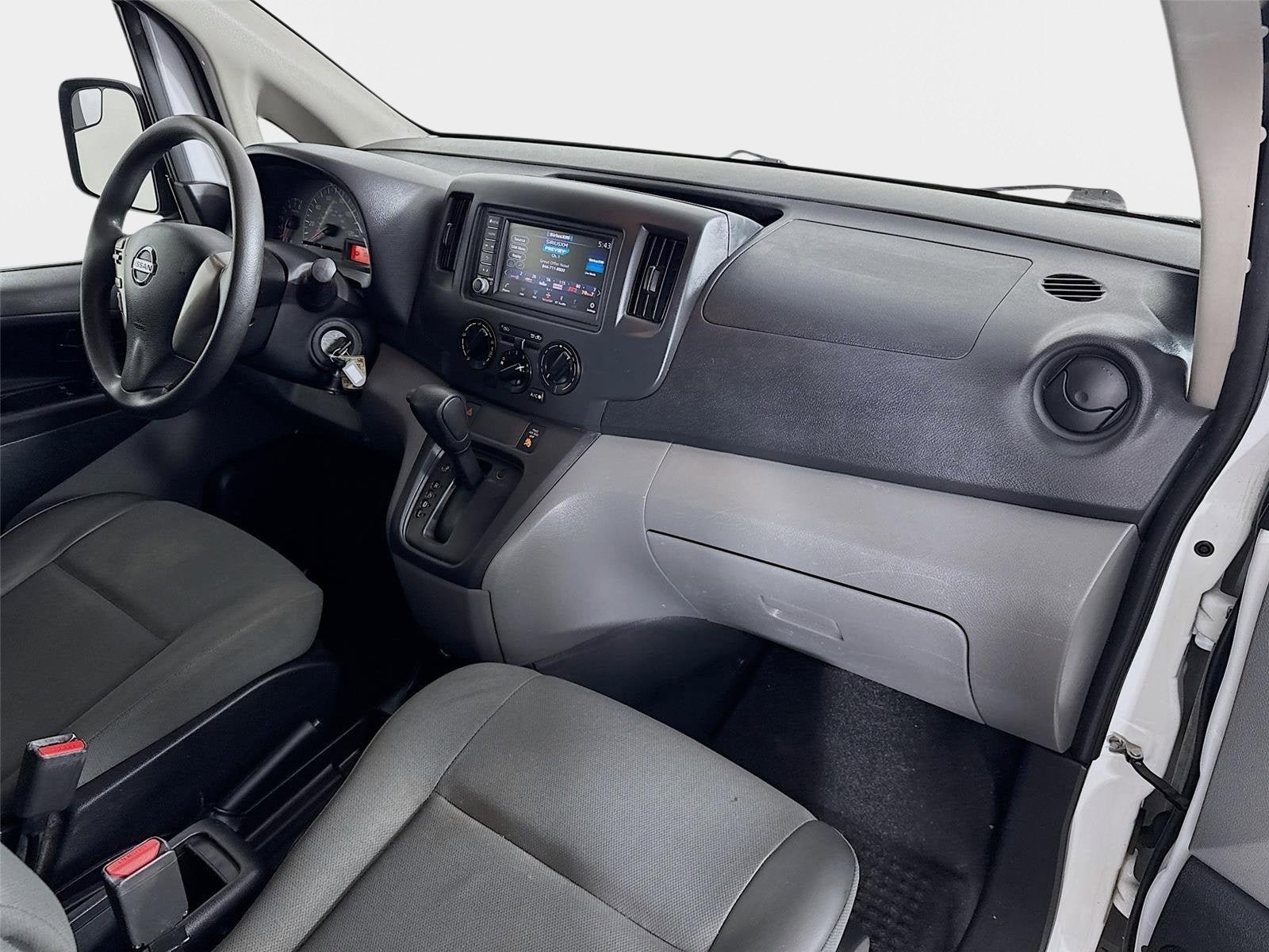 Used 2020 Nissan NV200 S FWD image 22