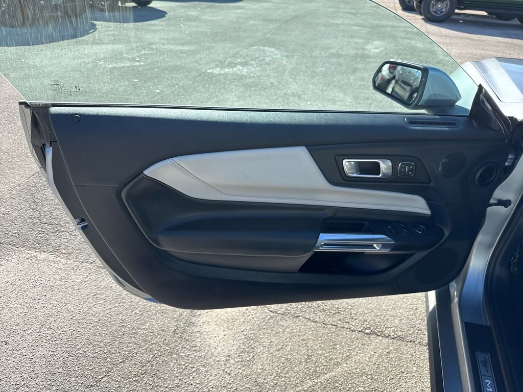 Used 2024 Ford Mustang Premium image 14
