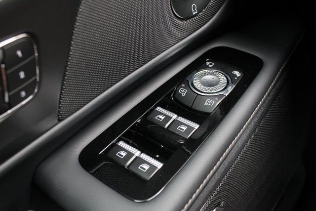 New 2026 Lincoln Nautilus Premier w/ Equipment Group 102A AWD/4WD image 38