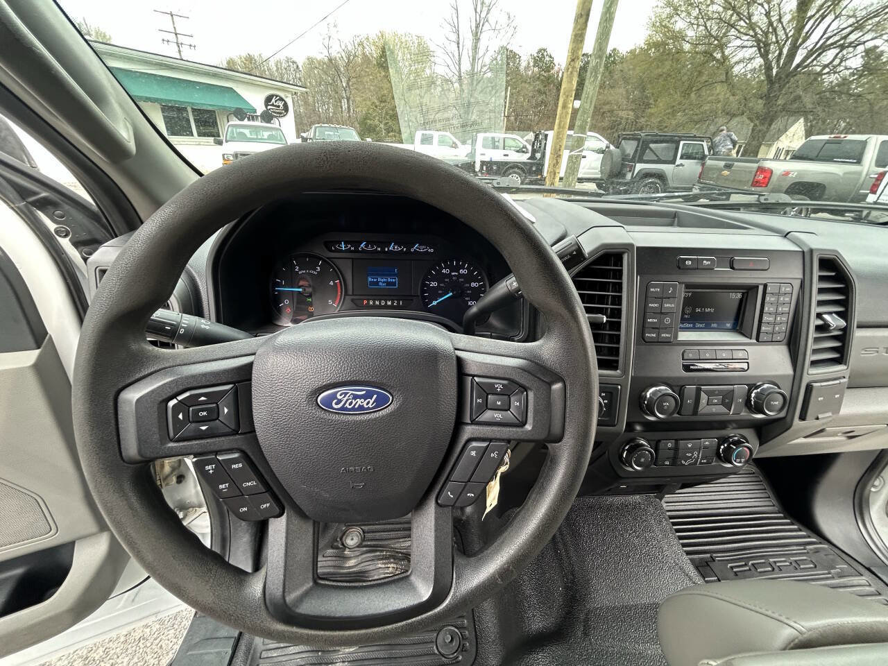 Used 2019 Ford F350 XL w/ Power Equipment Group image 20