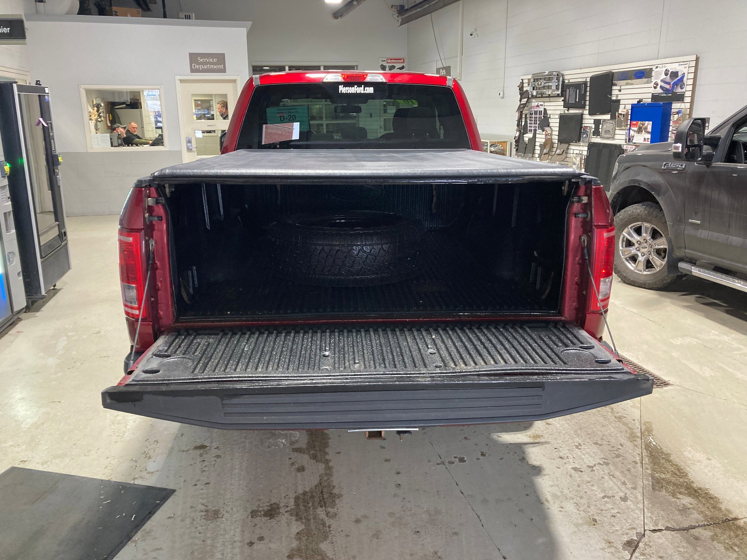 Used 2016 Ford F150 XLT w/ Equipment Group 301A Mid AWD/4WD image 15