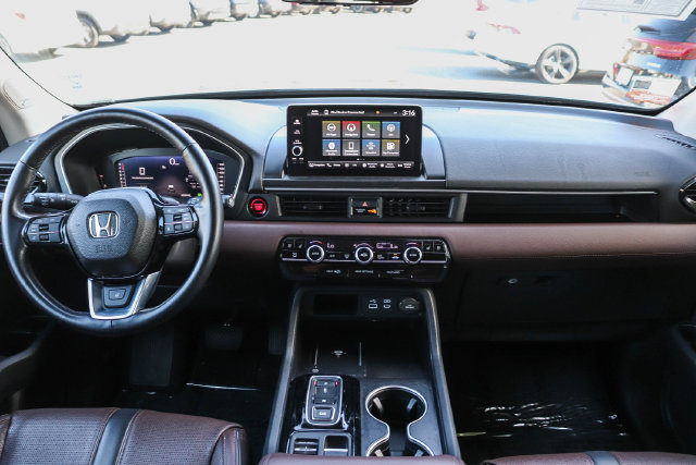 Used 2024 Honda Pilot Elite image 13