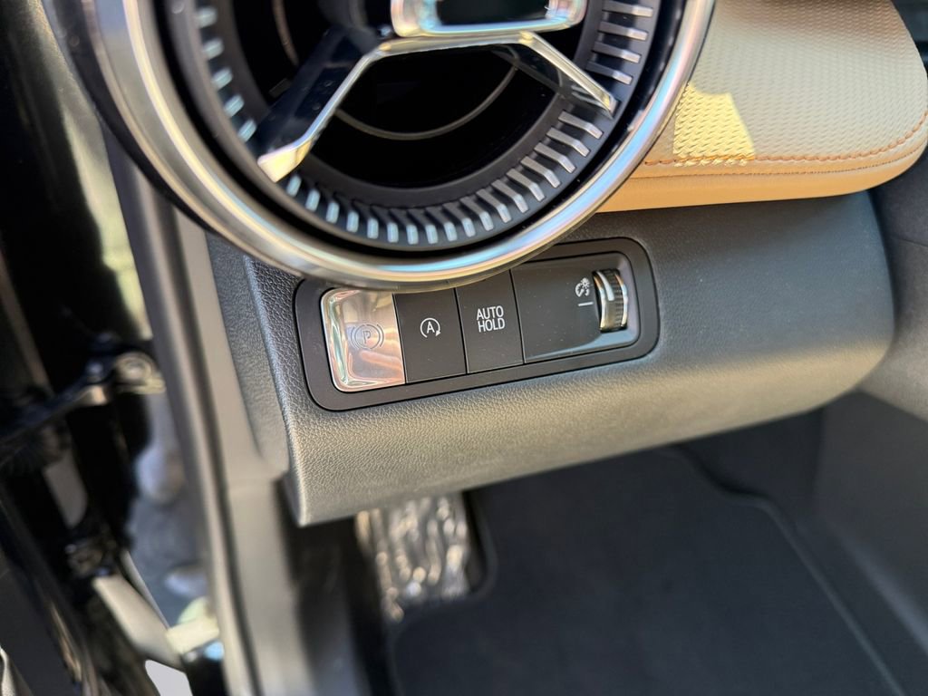 Used 2025 Chevrolet Equinox ACTIV image 19