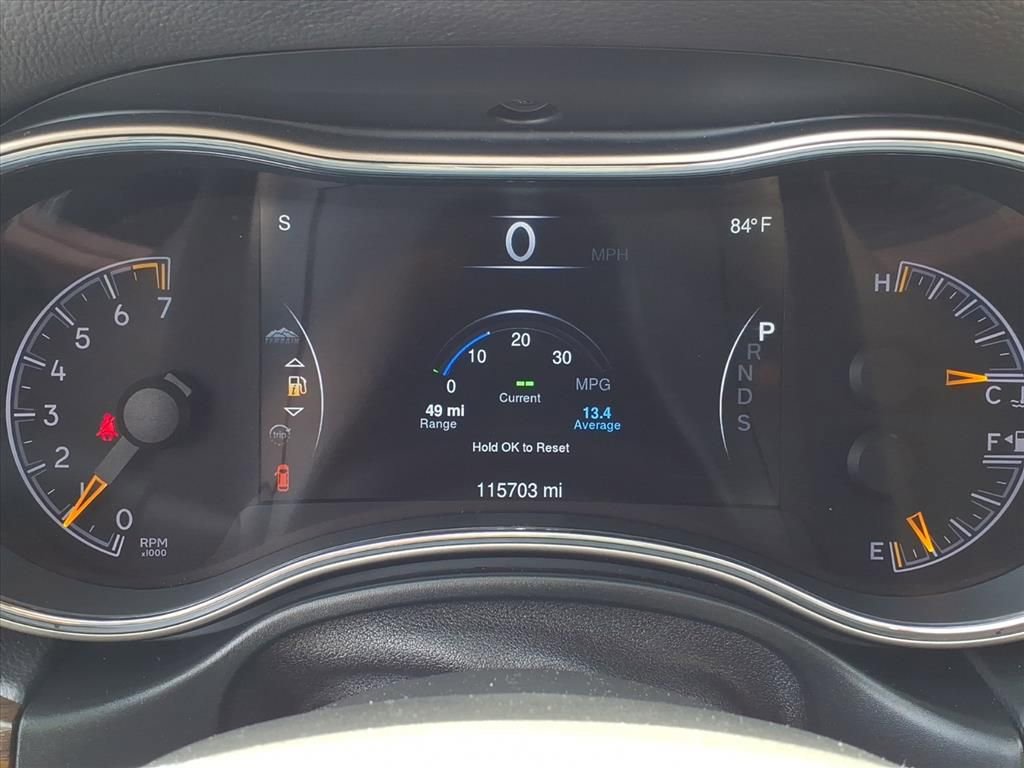 Used 2015 Jeep Grand Cherokee Limited w/ Trailer Tow Group IV image 6