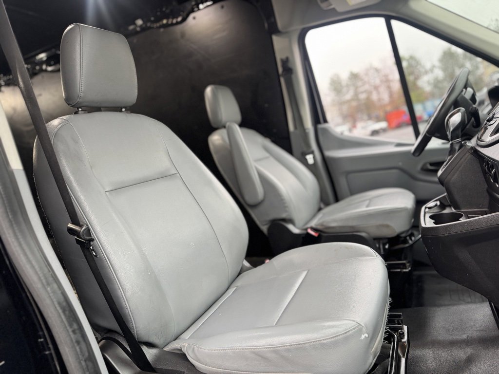 Used 2018 Ford Transit 250 148 Medium Roof image 9
