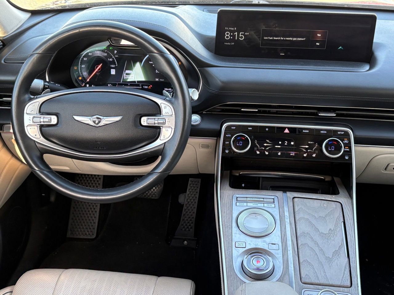 Used 2022 Genesis GV80 2.5T w/ Prestige Package 04 AWD/4WD image 10