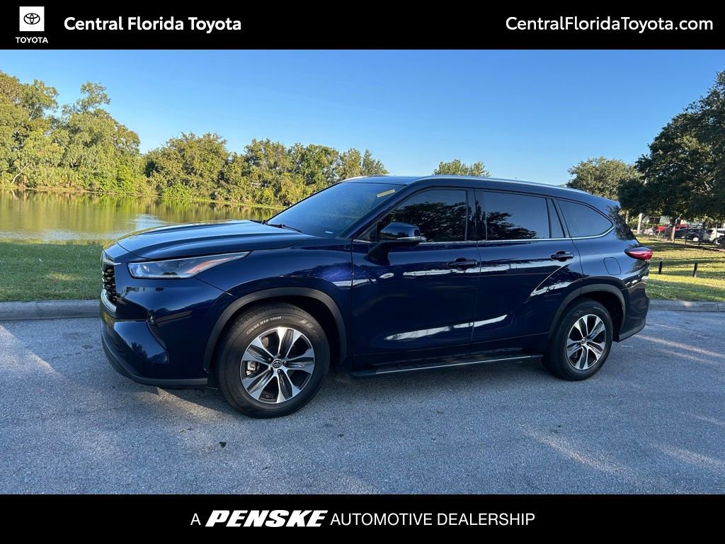 Used 2021 Toyota Highlander XLE
