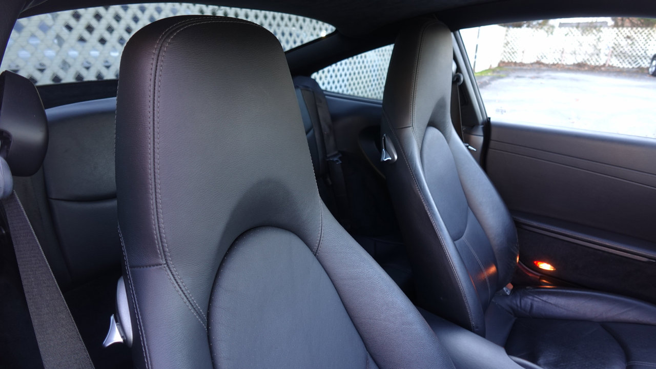 Used 2010 Porsche 911 Carrera image 11