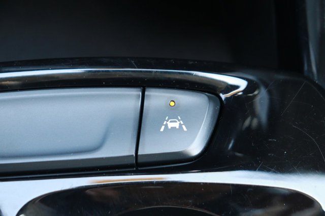 Used 2024 Chevrolet Trax LT FWD image 15