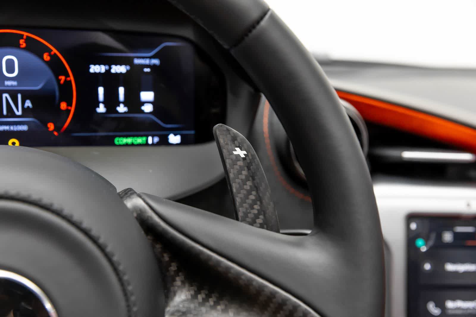 New 2026 McLaren 750S Spider RWD image 28