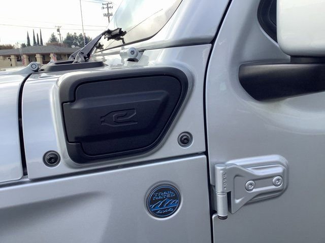 Used 2023 Jeep Wrangler Unlimited Sahara AWD/4WD image 23
