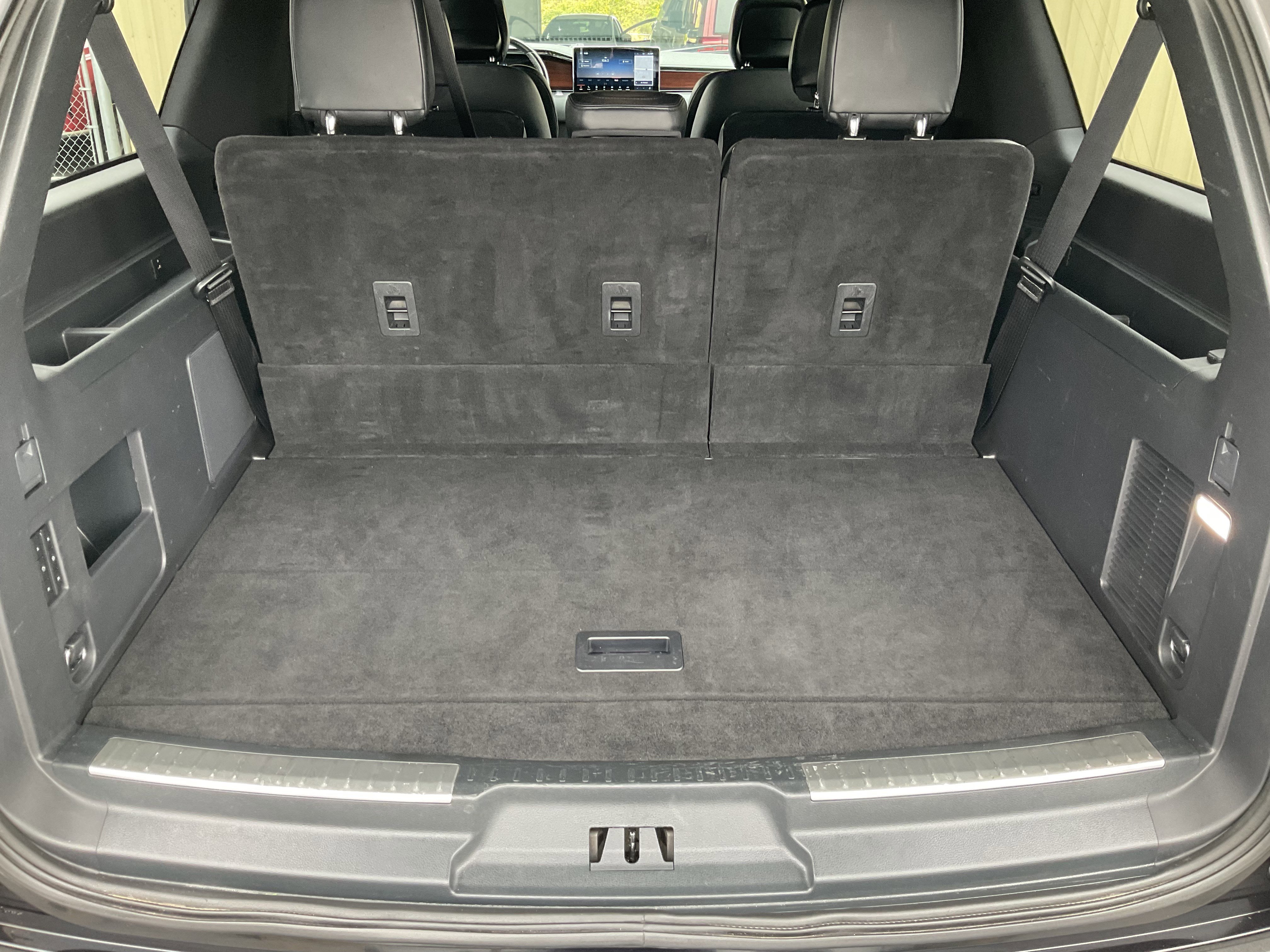 Used 2024 Lincoln Navigator L 4WD image 48