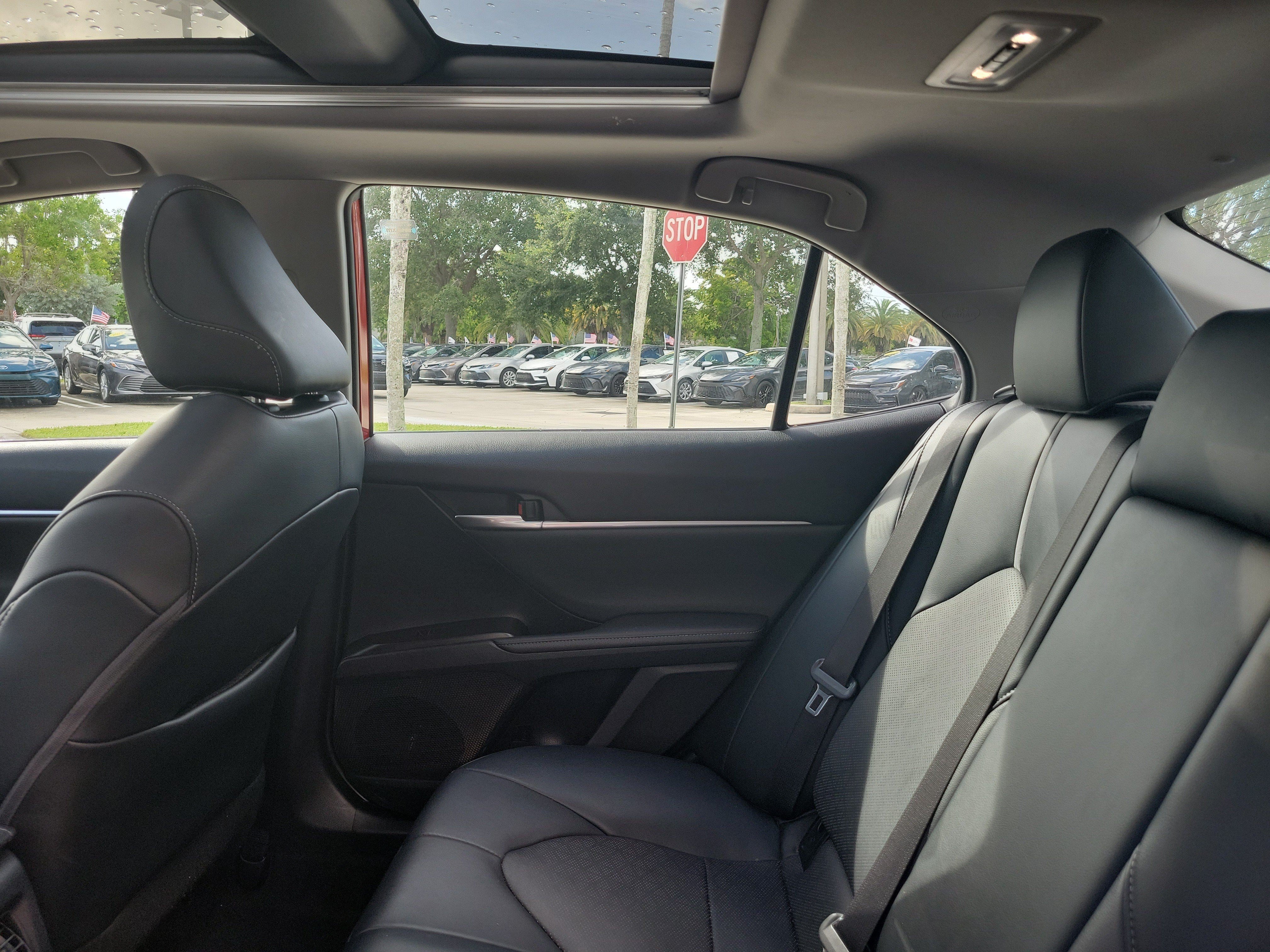 Used 2023 Toyota Camry XSE FWD image 13