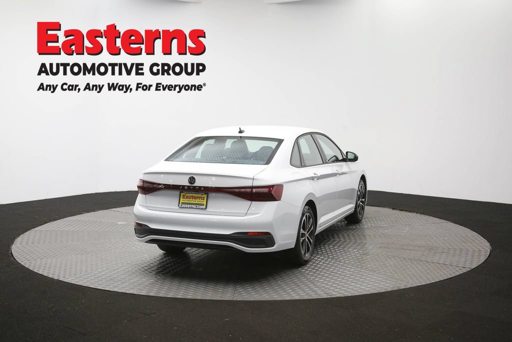 Used 2025 Volkswagen Jetta Sport FWD image 38