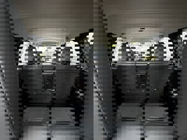 Used 2024 Mitsubishi Outlander SE image 7