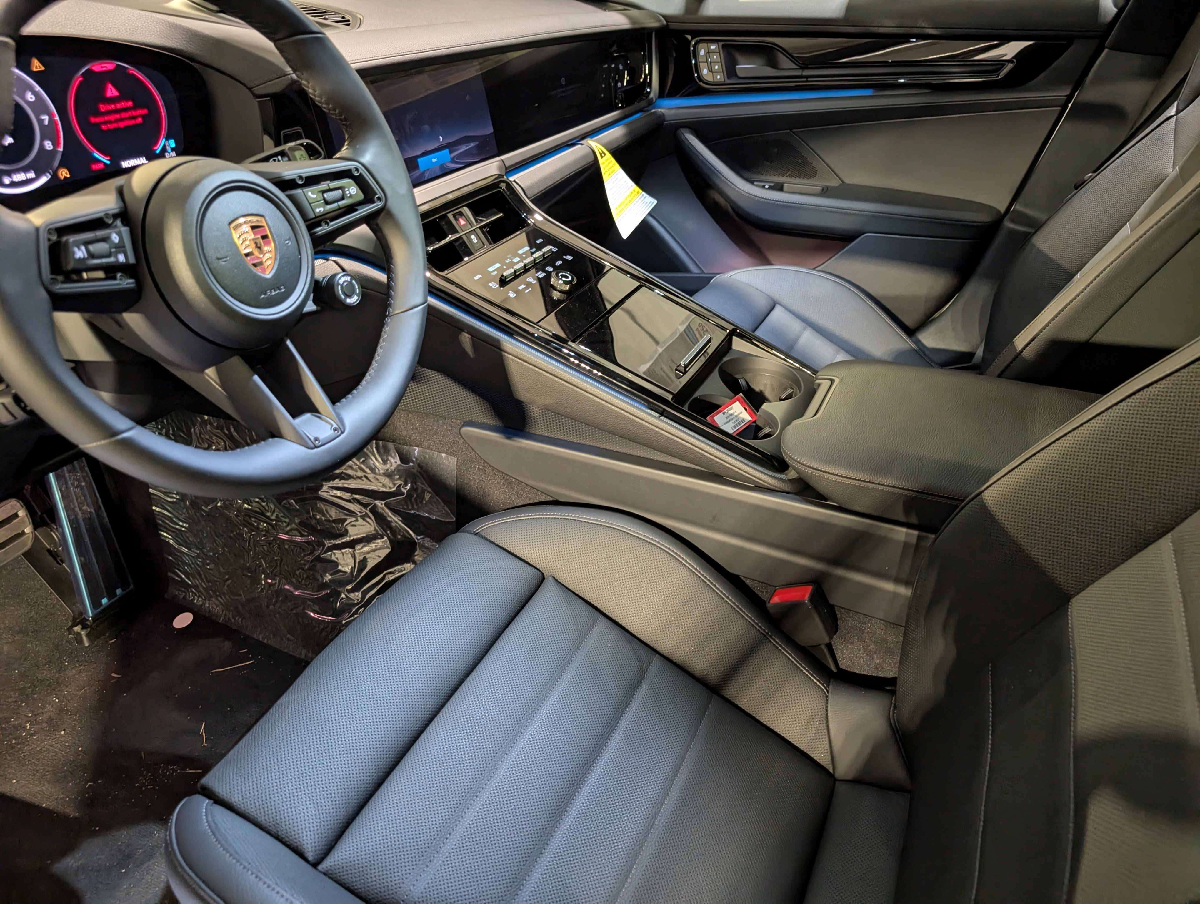 New 2026 Porsche Panamera image 4