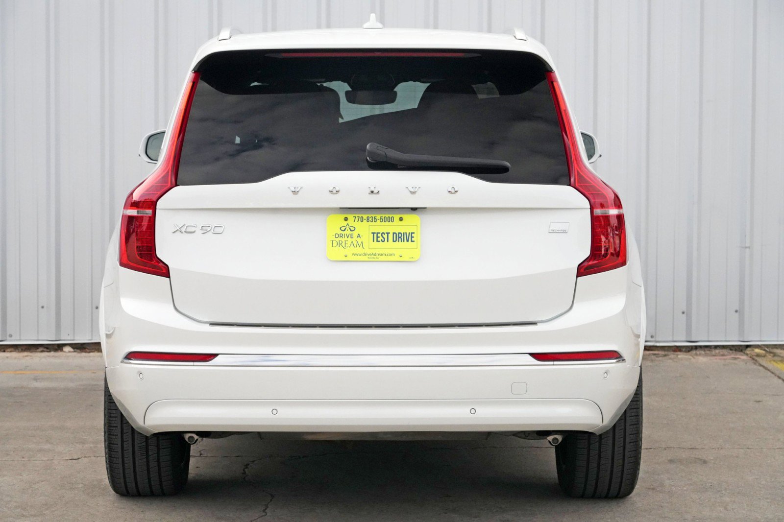 Used 2024 Volvo XC90 T8 Plus image 53