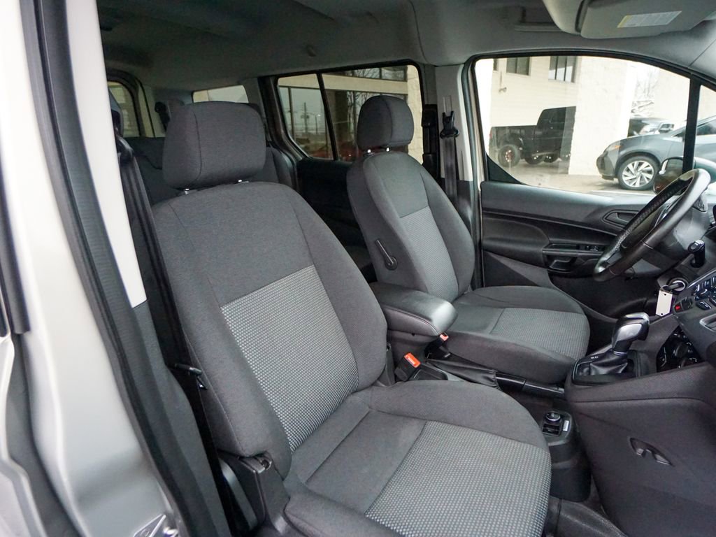 Used 2016 Ford Transit Connect XL image 20