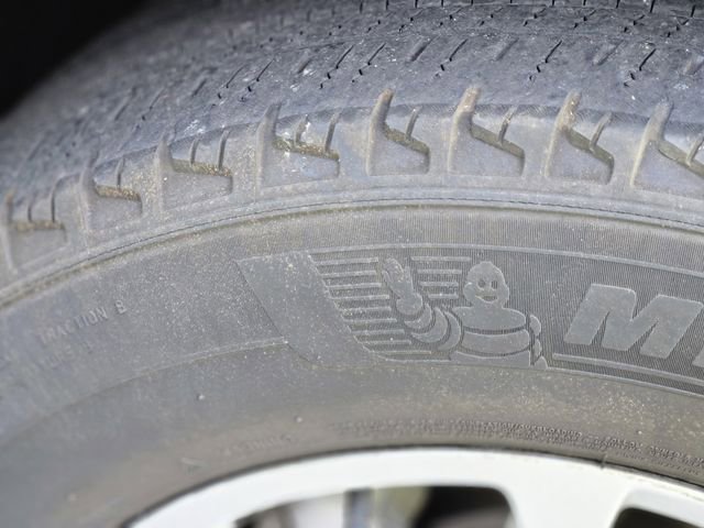 Used 2024 Chevrolet Tahoe LT RWD image 12