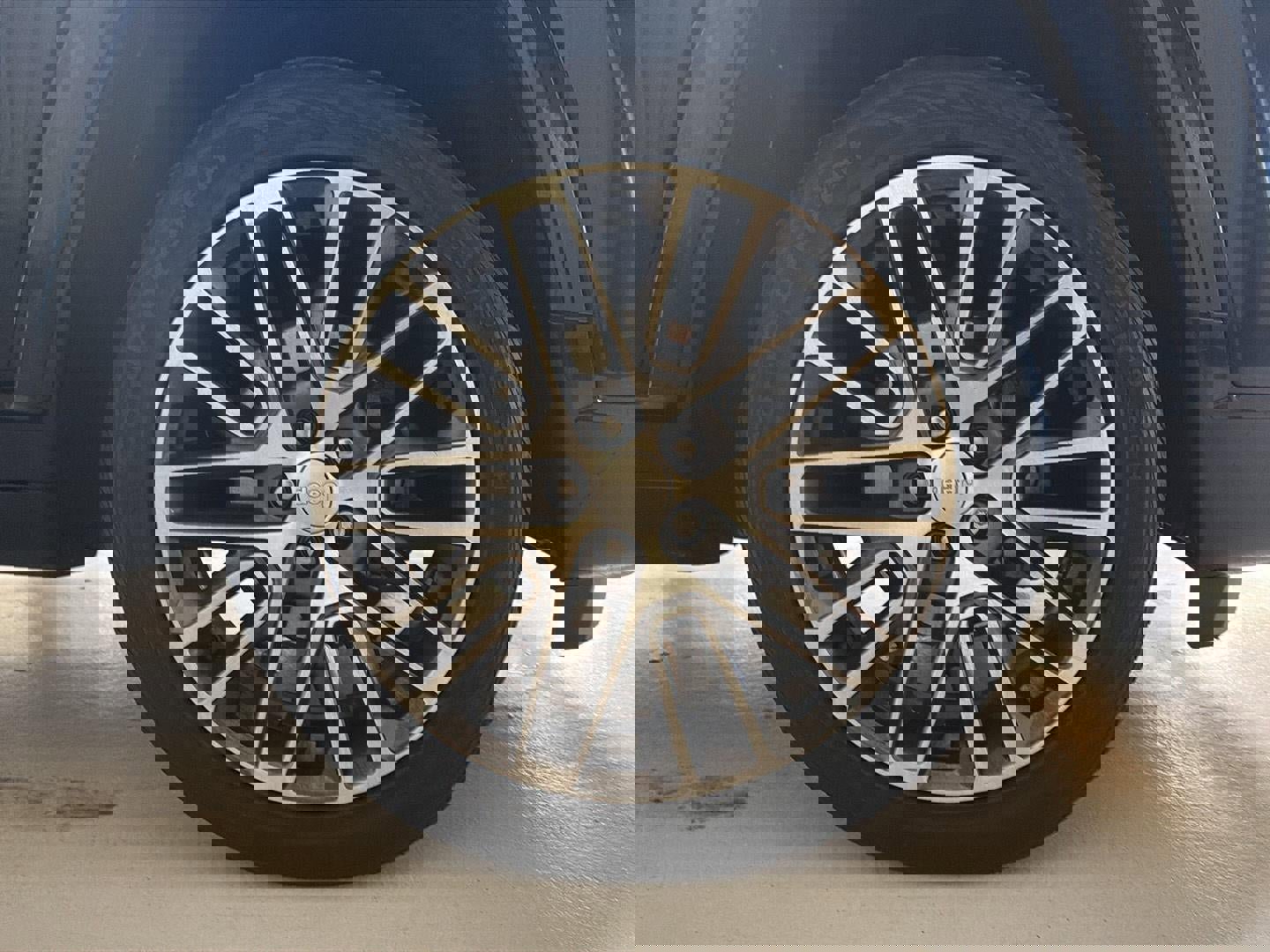 Used 2022 Jeep Compass Limited w/ Elite Group image 29