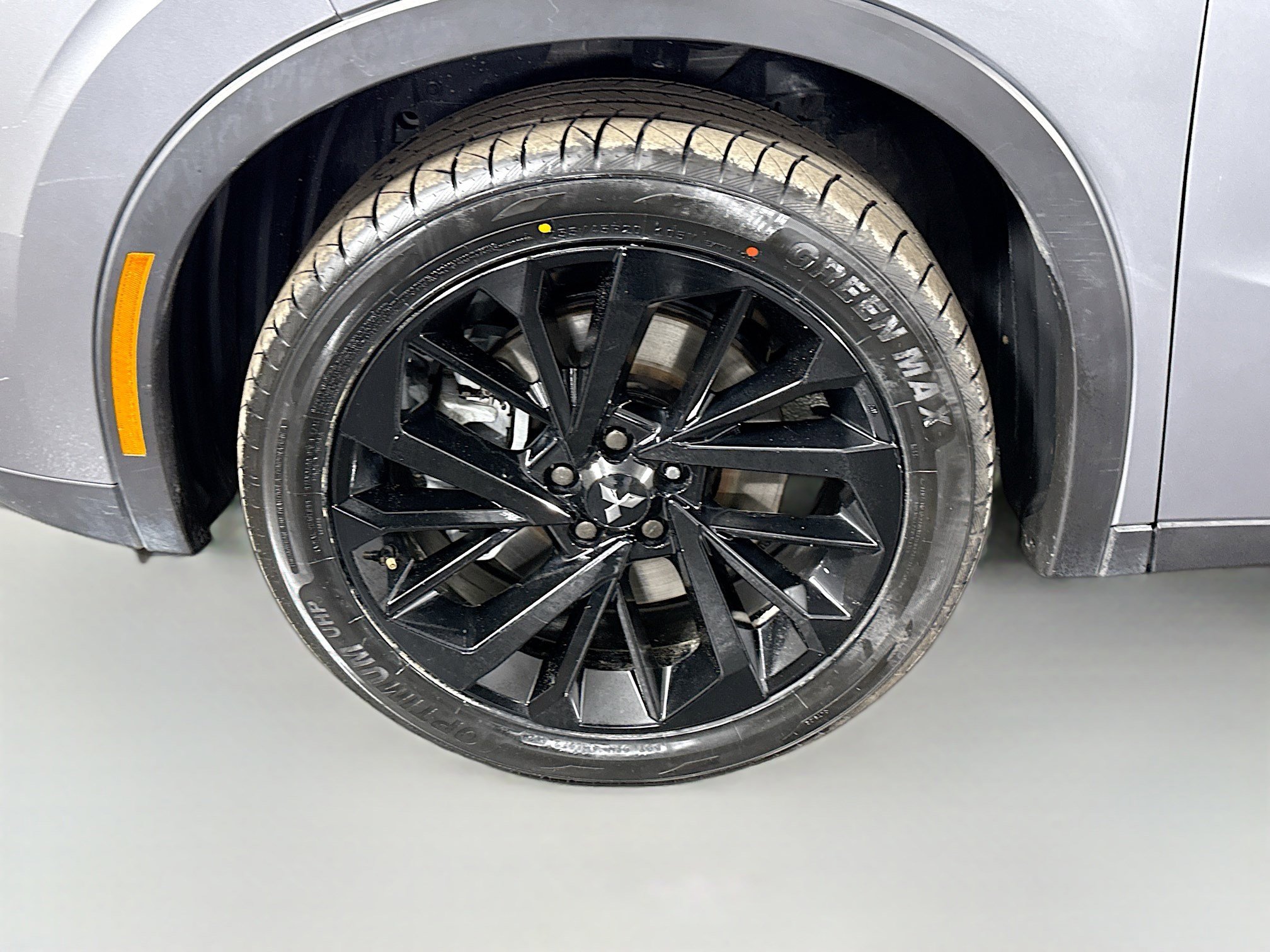 Used 2024 Mitsubishi Outlander SE Black Edition image 38