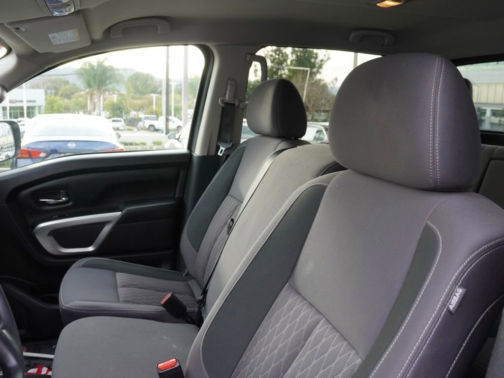 Certified 2023 Nissan Titan SV image 13