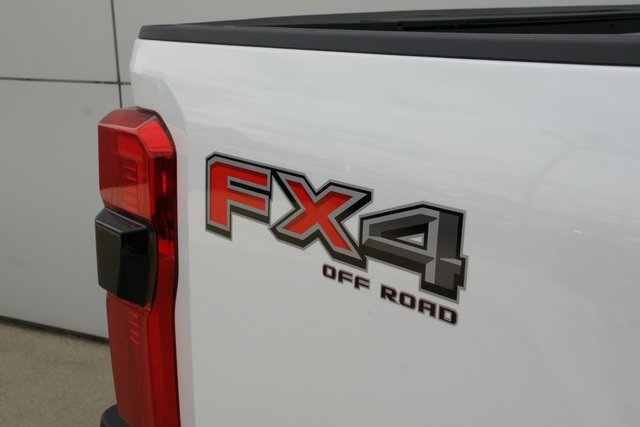 New 2025 Ford F250 King Ranch w/ Chrome Package image 15