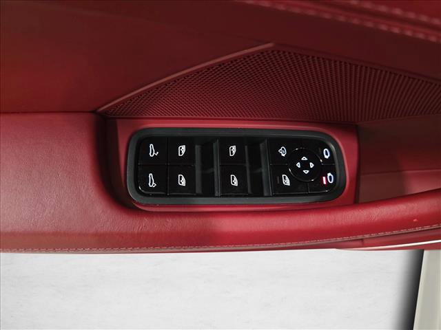 Used 2021 Porsche Panamera GTS image 30