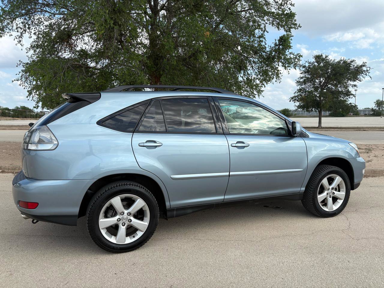 Used 2005 Lexus RX 330 AWD image 65