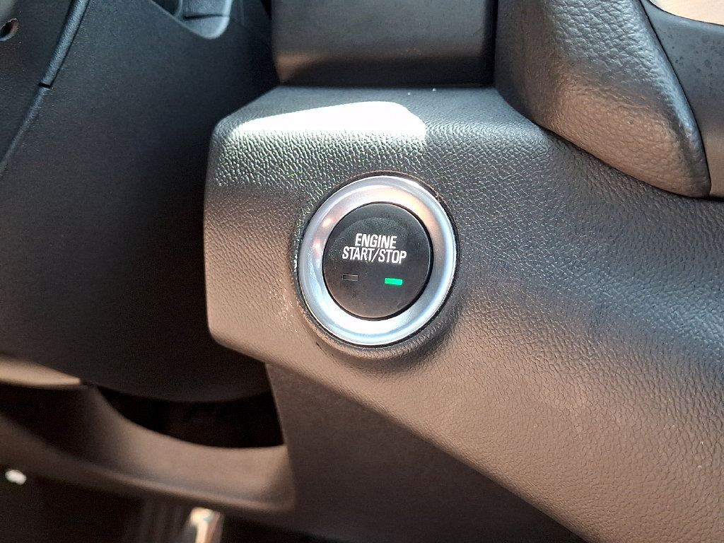 Certified 2023 GMC Terrain SLE w/ Driver Convenience Package FWD image 25