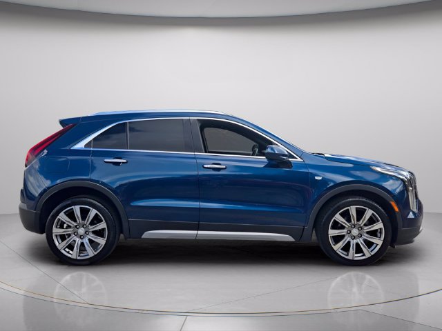 Used 2019 Cadillac XT4 Premium Luxury FWD image 4