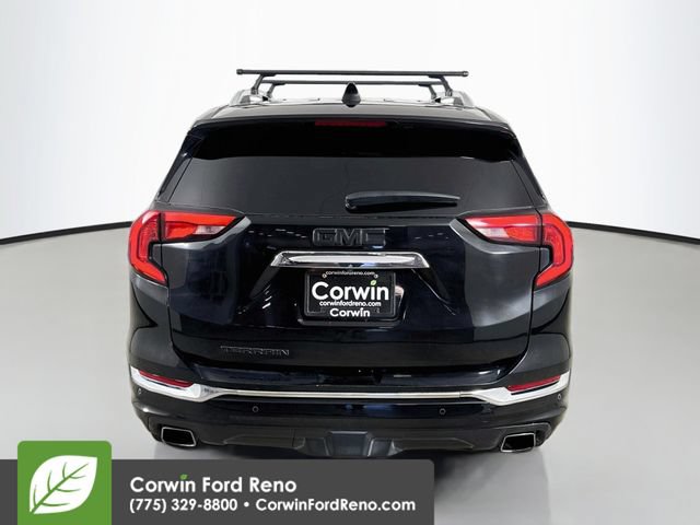 Used 2018 GMC Terrain Denali w/ LPO, 'HIT The Road' Package FWD image 8