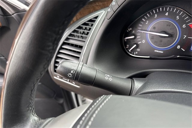 Used 2019 INFINITI QX80 Limited image 17