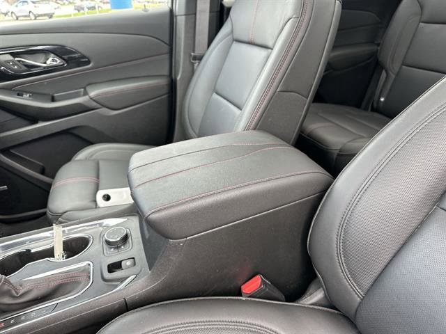 Used 2023 Chevrolet Traverse RS w/ LPO, Floor Liner Package image 46