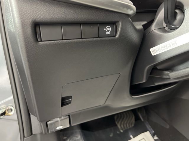 New 2026 Nissan Kicks SV w/ SV Premium Package image 31