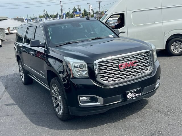 Used 2020 GMC Yukon XL Denali w/ Open Road Package AWD/4WD image 5