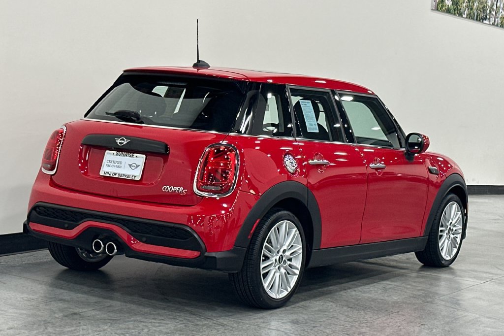 Used 2024 MINI Cooper S FWD image 4