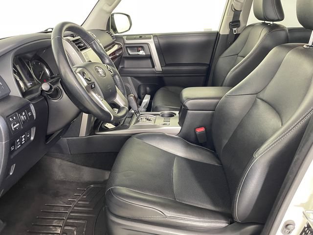 Used 2023 Toyota 4Runner Limited AWD/4WD image 2