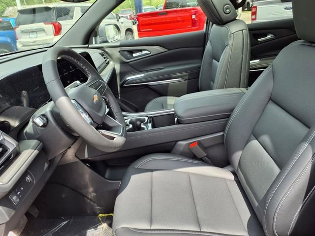 New 2025 Chevrolet Traverse LT w/ Sun and Wheel Package FWD image 7