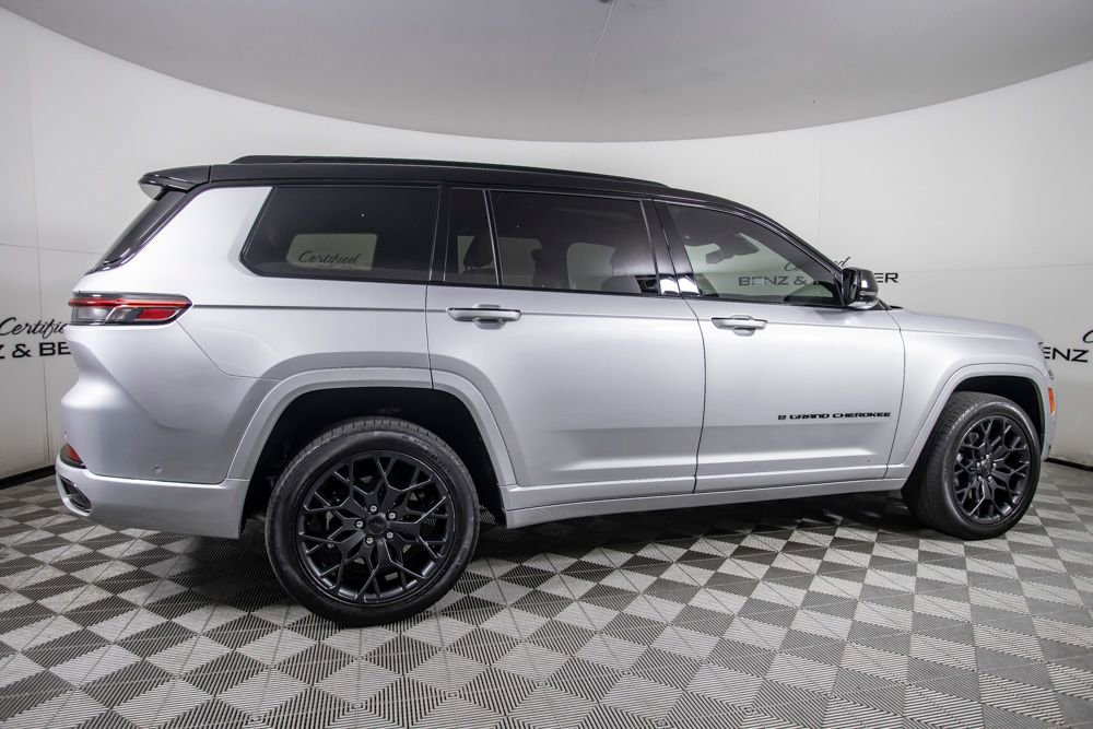 Used 2025 Jeep Grand Cherokee L Summit AWD/4WD image 5