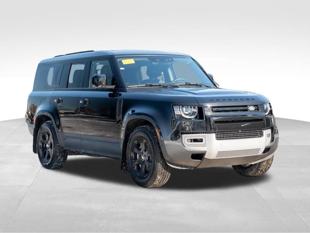 New 2025 Land Rover Defender 130 S image 3