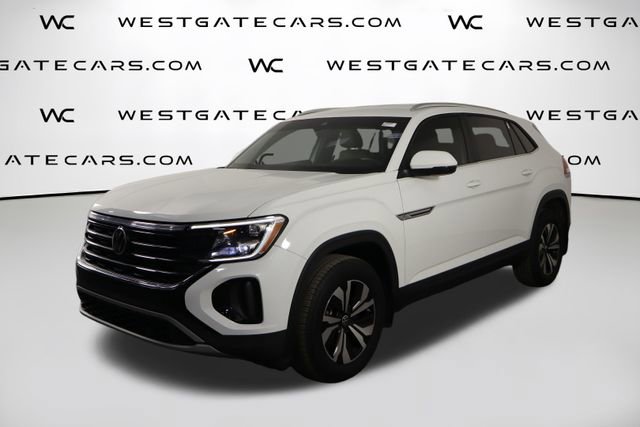 Used 2025 Volkswagen Atlas Cross Sport SE FWD image 1