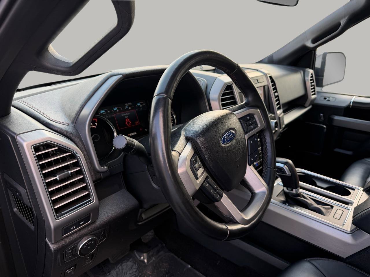 Used 2020 Ford F150 Platinum w/ Equipment Group 701A Luxury image 28